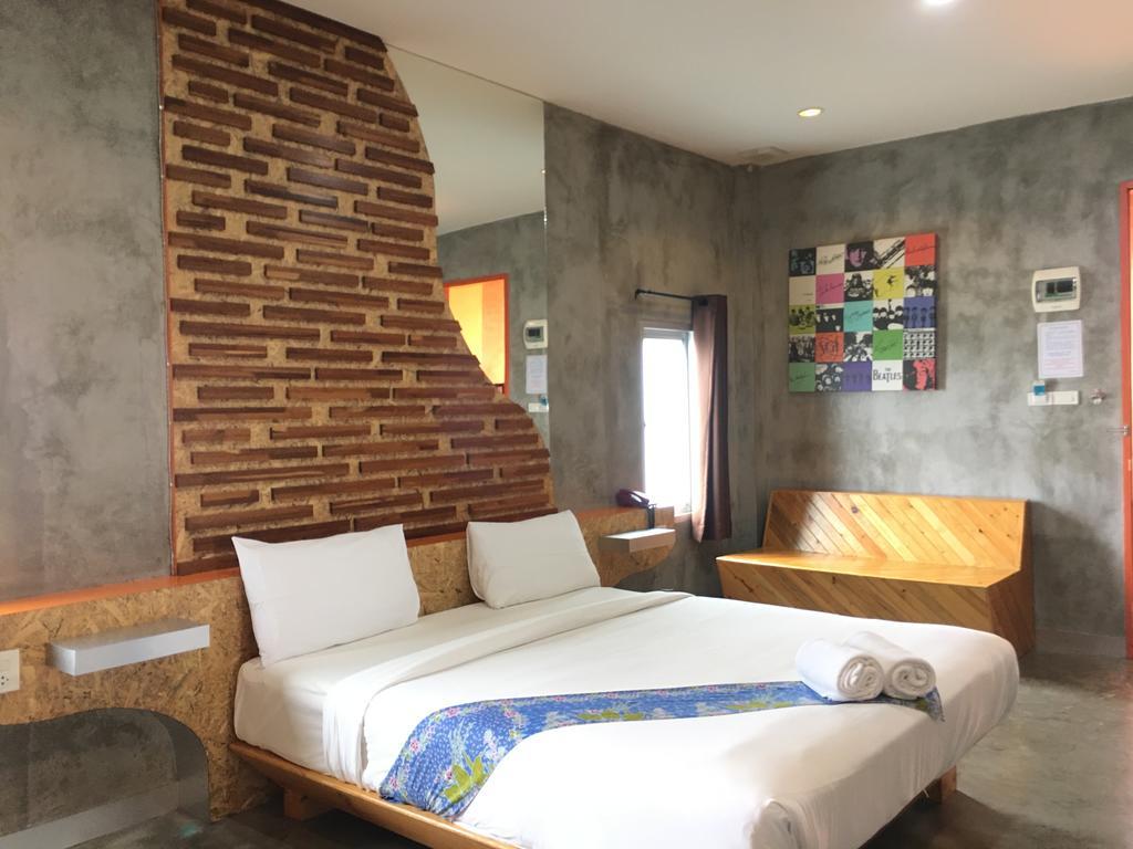 Tanisa Resort Чумпхон Экстерьер фото